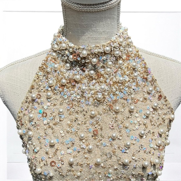 🌻NEW w.tags Adrianna Papell Beaded Halter Party Dress Size 6 | $275 Retail - Picture 4 of 16